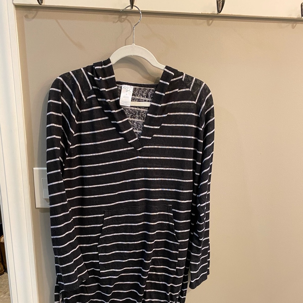 Swim Cover w/hood and front pocket